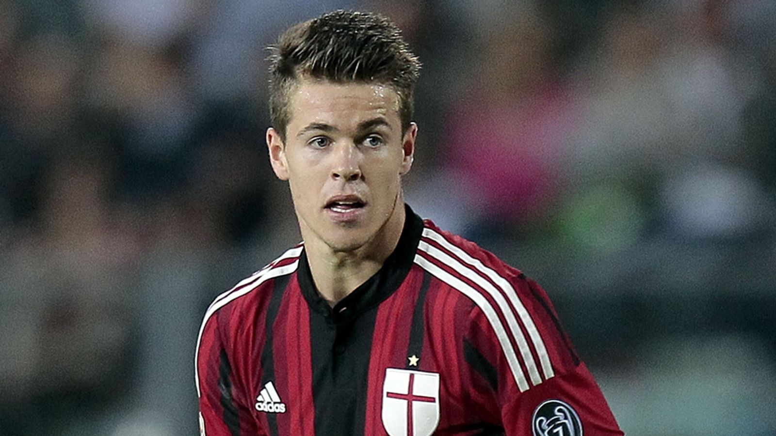 Buy Marco van Ginkel Football Shirts at