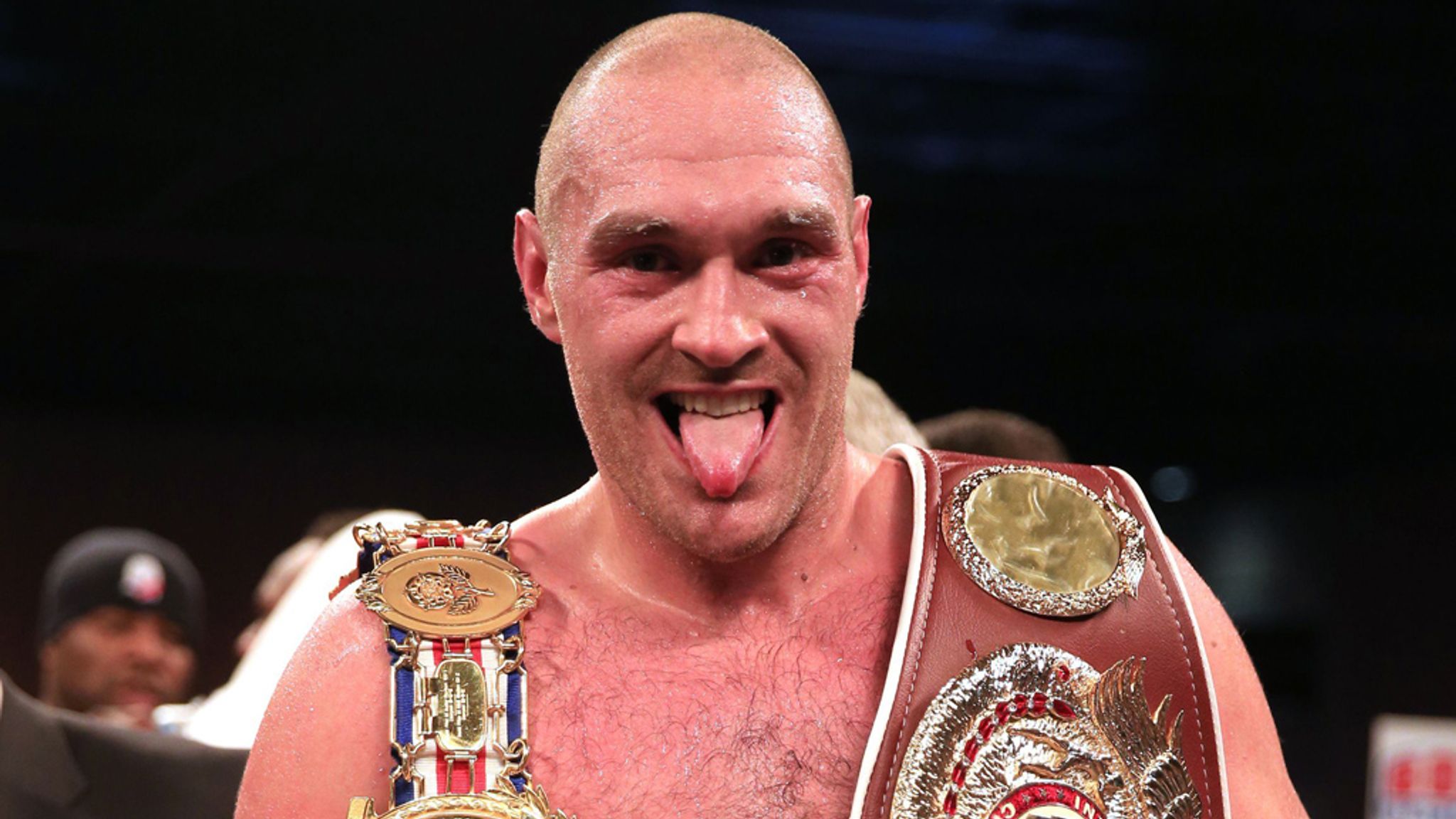 tyson-fury-celeb-win-dereck-chisora_3235387.jpg