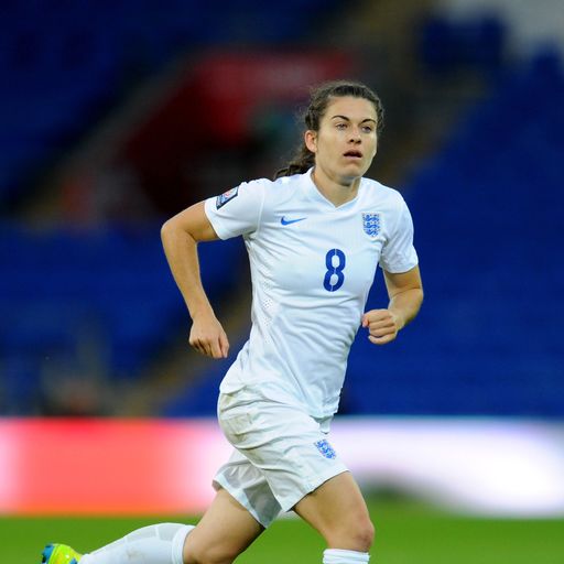 Aluko: Carney is a 'pure' footballer