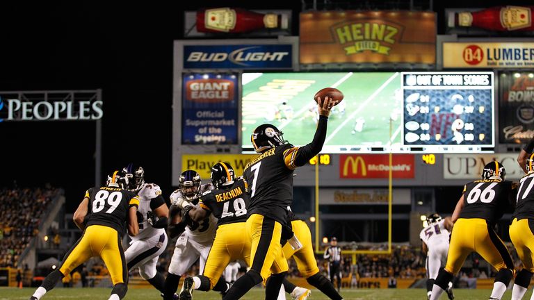 Ben Roethlisberger of the Pittsburgh Steelers throws a pass against the Baltimore Ravens