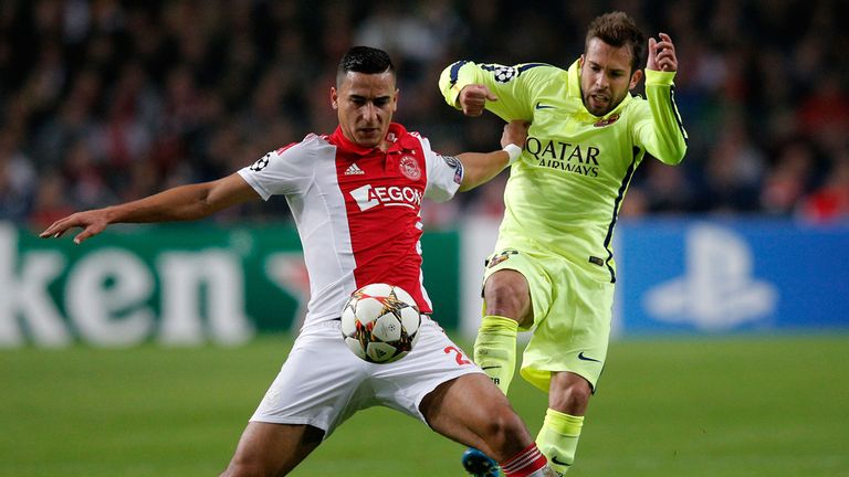  Jordi Alba of Barcelona and Anwar El Ghazi of Ajax battle for the ball during the UEFA Champions League Group F match