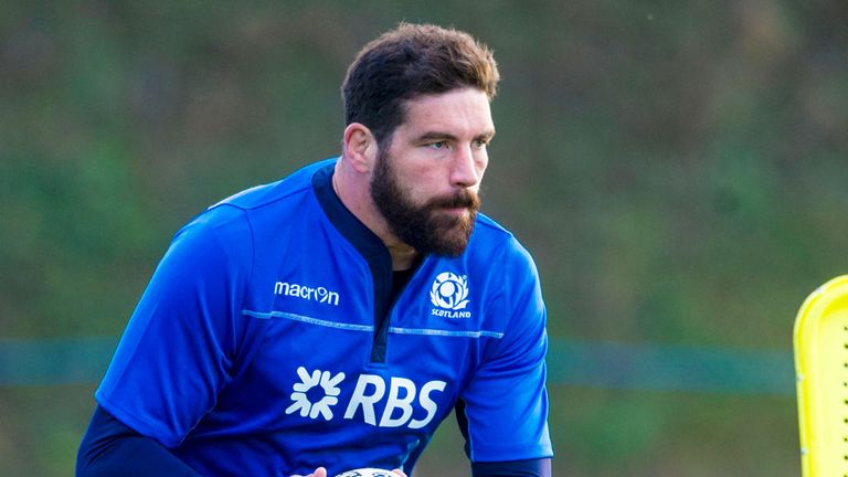 Jim Hamilton takes part in a Scotland training session