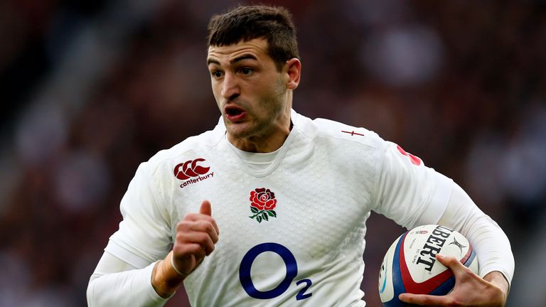 LONDON, ENGLAND - NOVEMBER 08:  Jonny May of England breaks free to score the opening try during the QBE International match between England and New Zealan