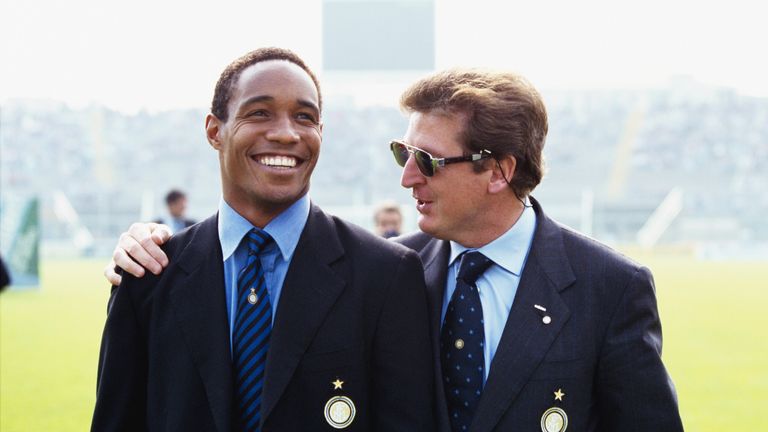 Inter Milan manager Roy Hodgson puts his arm around player Paul Ince before an Italian club game against Atalanta in 1996