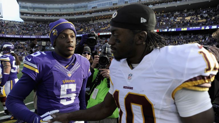 Teddy Bridgewater of the Minnesota Vikings and Robert Griffin III of the Washington Redskins