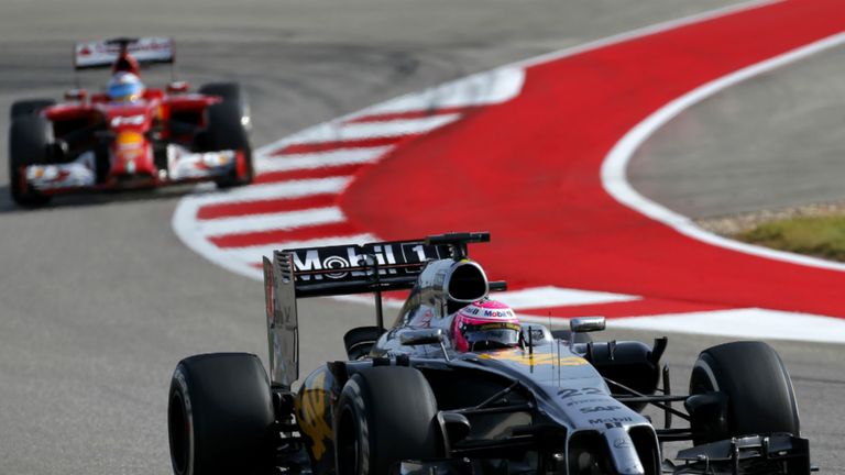 Jenson Button leads Fernando Alonso at the Circuit of The Americas