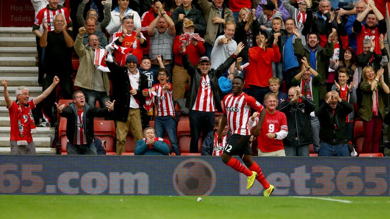 SOUTHAMPTON, ENGLAND - OCTOBER 18:  Victor Wanyama of Southampton celebrates scoring the 7th goal during the Barclays Premier League match between Southamp