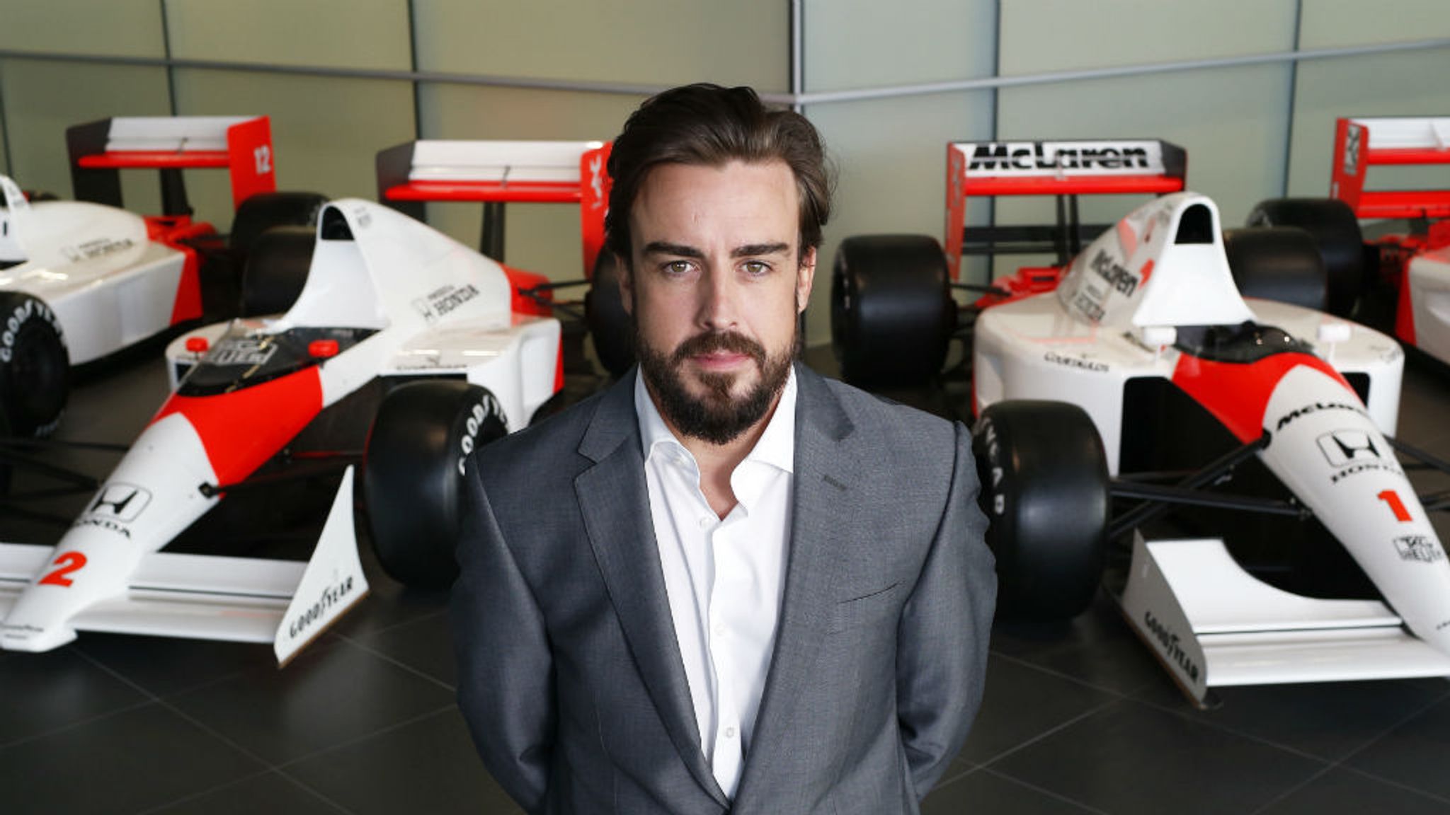 Fernando Alonso wants to end McLaren talk by signing contract