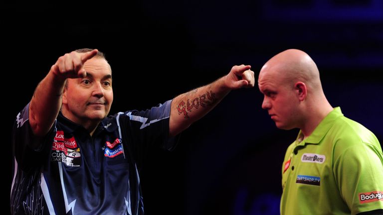 Phil Taylor Michael van Gerwen 2013 World Darts Championship final