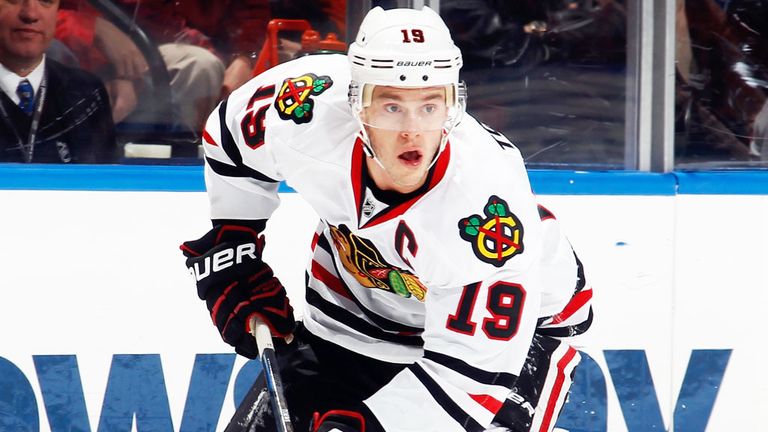Jonathan Toews scored the winner for Chicago in the shootout