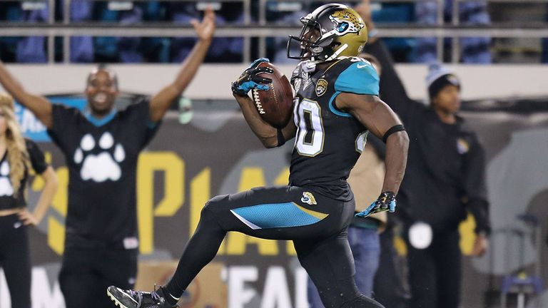 Jordan Todman crosses the line to register his touchdown for the Jaguars on Thursday