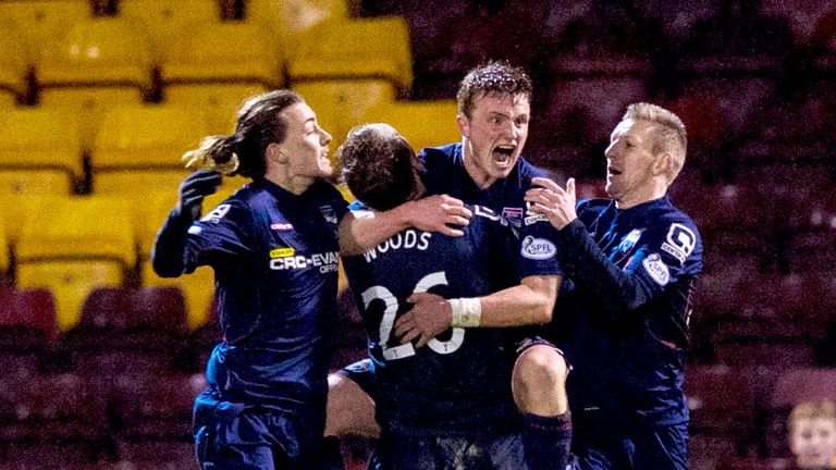 Ross County's Tony Dingwall (2nd from right) celebrates his late equaliser