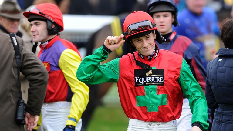 Sam Twiston-Davies greets connections in the parade ring at Fontwell