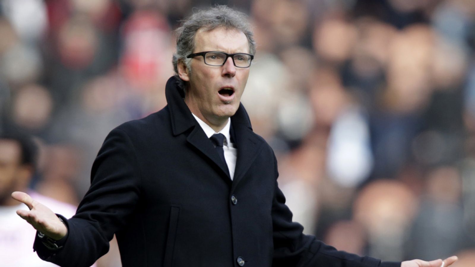 Laurent Blanc Cái Đầu Lạnh Của Tuyển Pháp - Hành Trình Từ Cầu Thủ Đến Huấn Luyện Viên Laurent Blanc Cái Đầu Lạnh Của Tuyển Pháp - Hành Trình Từ Cầu Thủ Đến Huấn Luyện Viên