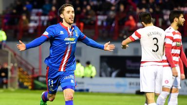 Image of Nick Ross: Dundee switch for midfielder