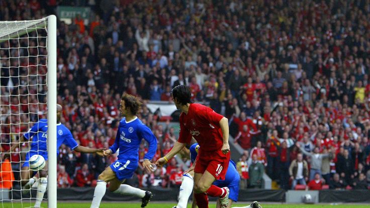 Liverpool's Luis Garcia (R) watches his shot head for goal as Chelsea's William Gallas clears. Ghost goal