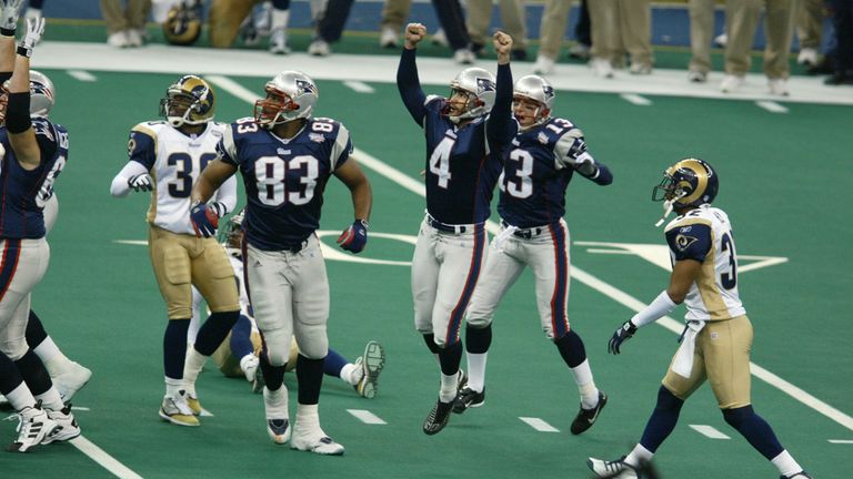 Patriots beat Rams in Super Bowl XXXVI