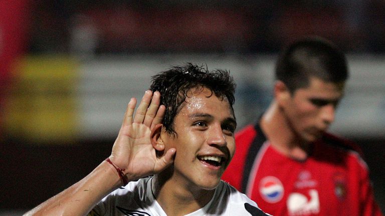Alexis Sanchez of Chile's Colo Colo celebrates after scoring against Venezuela's Caracas during their Libertadores Cup football match in March 2007