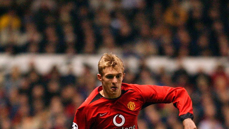 Darren Fletcher in action for Manchester United v Basel, Old Trafford, Manchester, 12/03/2003, Uefa Champions League, Group D
