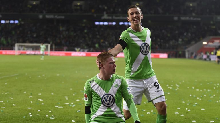 Wolfsburg's Kevin De Bruyne celebrates after scoring against Bayern Munich