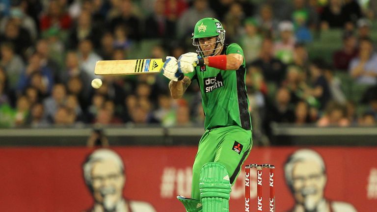 MELBOURNE, AUSTRALIA - JANUARY 05:  Kevin Pietersen of the Stars plays a shot during the Big Bash League match between the Melbourne Stars and the Sydney S