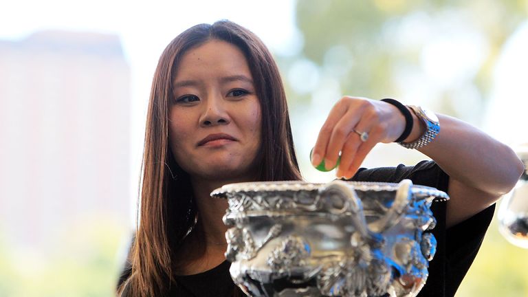 Li Na of China smiles during the 2015 Australian Open Official Draw ahead of the 2015 Australian Open at Melbourne Park