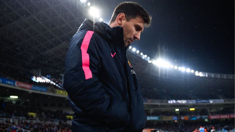 Lionel Messi of FC Barcelona looks on prior to the La Liga match between Real Sociedad de Futbol and FC Barcelona at Estadio Anoeta on January 4, 2015