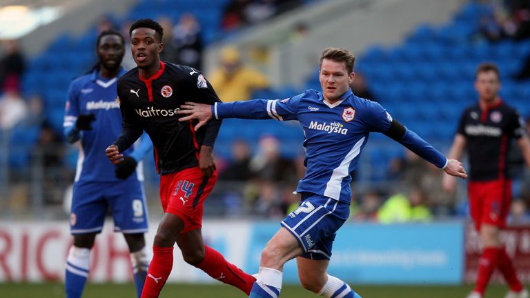 Nathaniel Chalobah of Reading passes ahead