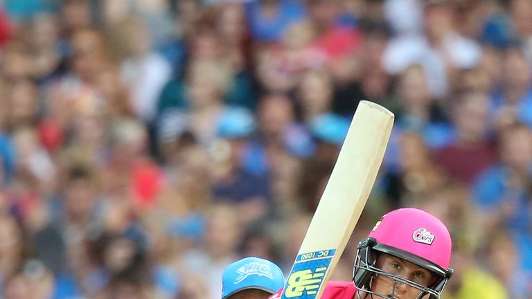 ADELAIDE, AUSTRALIA - JANUARY 24:  Nic Maddinson of the Sydney Sixers bats during the Big Bash League Semi FInal match between the Adelaide Strikers and th