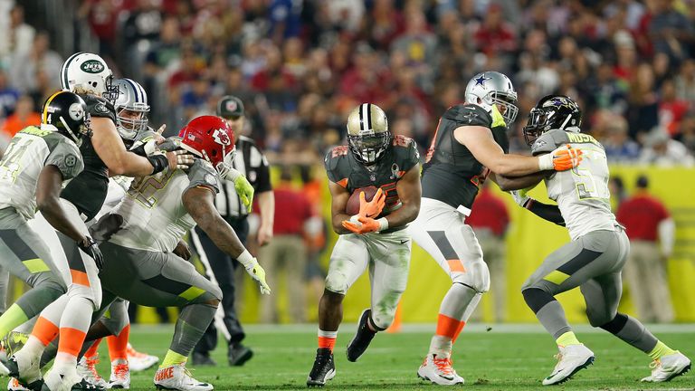 Team Irvin running back Mark Ingram on the charge at the Pro Bowl