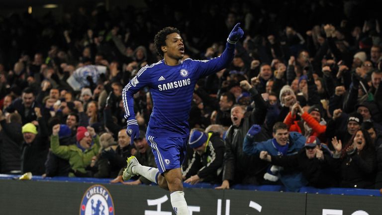 Chelsea's French striker Loic Remy celebrates scoring the opening goal during the English Premier League football match between Chelsea and Manchester City