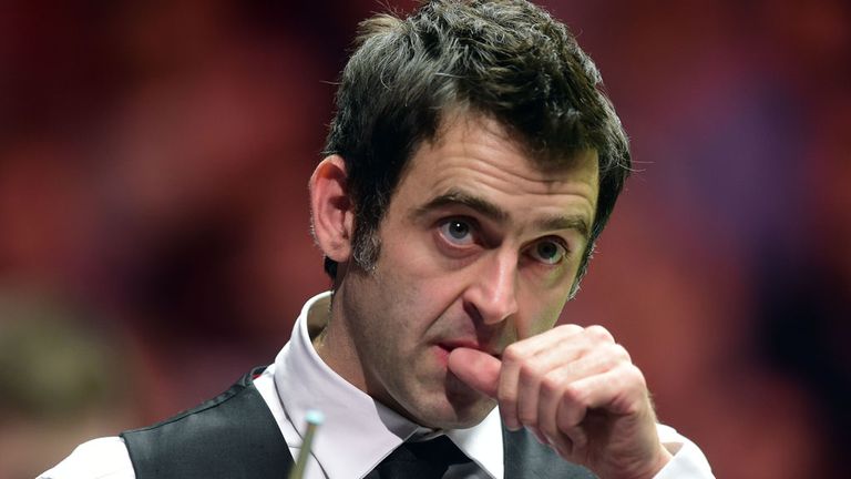 Ronnie O'Sullivan bites his nails during day three of the 2015 Dafabet Masters at Alexandra Palace, London. PRESS ASSOCIATION Photo. Picture date: Tuesday 