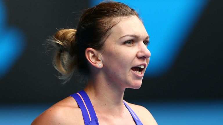 Simona Halep against Ekaterina Makarova at the 2015 Australian Open 