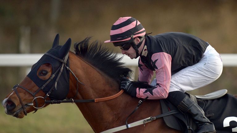 Zac Brown ridden by Graham Gibbons goes on to win the Greene King Handicap Stakes at Chelmsford City racecourse, Chelmsford.