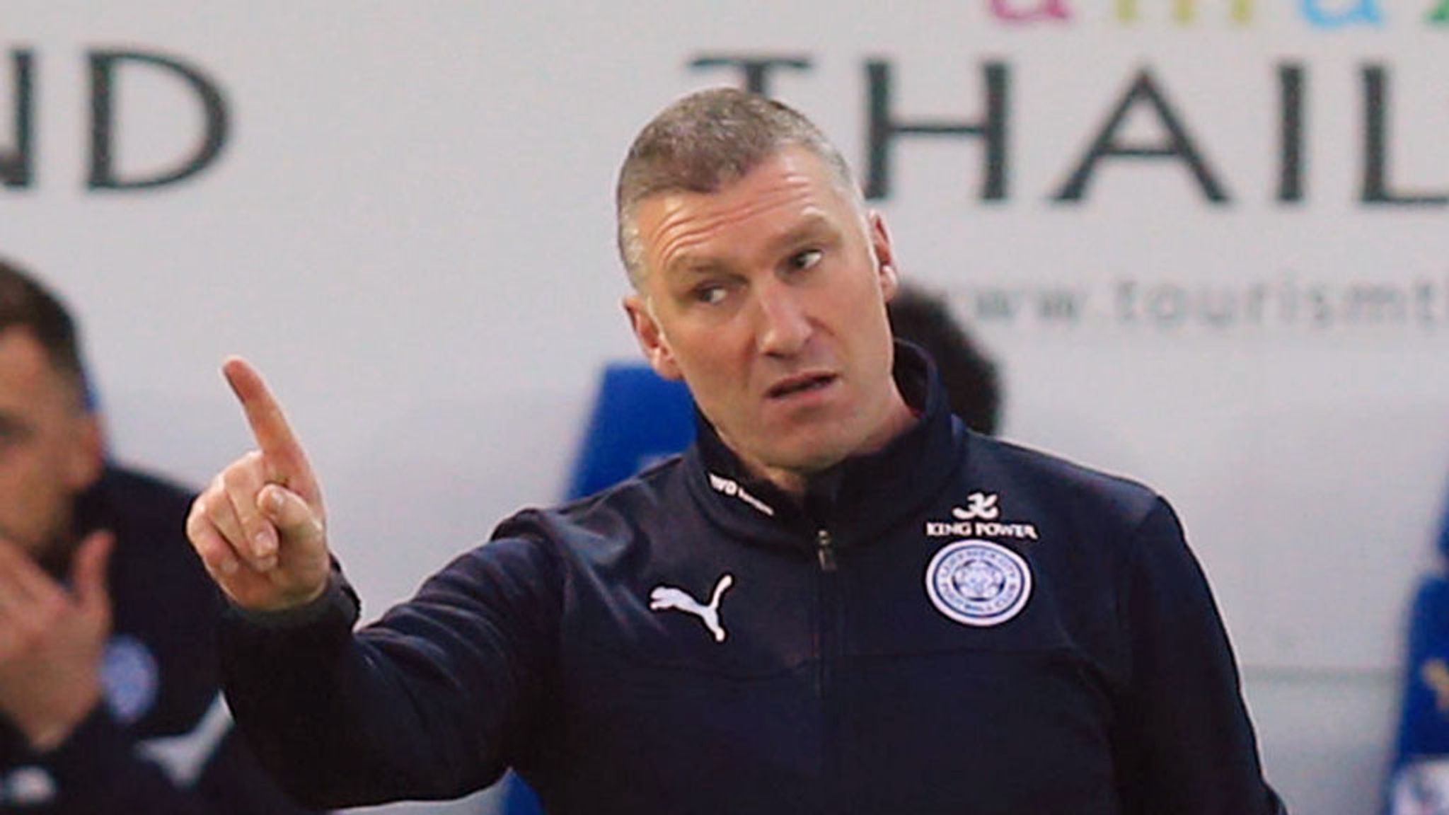 Leicester Boss Nigel Pearson Brands Referee Mike Dean Arrogant After Defeat At Tottenham Football News Sky Sports