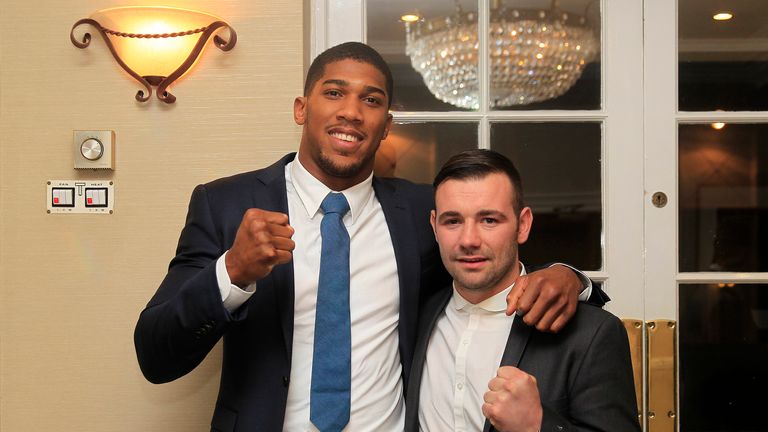 LEE PURDY BENEFIT NIGHT.PRINCE REGENT HOTEL,CHIGWELL,ESSEX.PIC;LAWRENCE LUSTIG.LEE PURDY WITH ANTHONY JOSHUA.