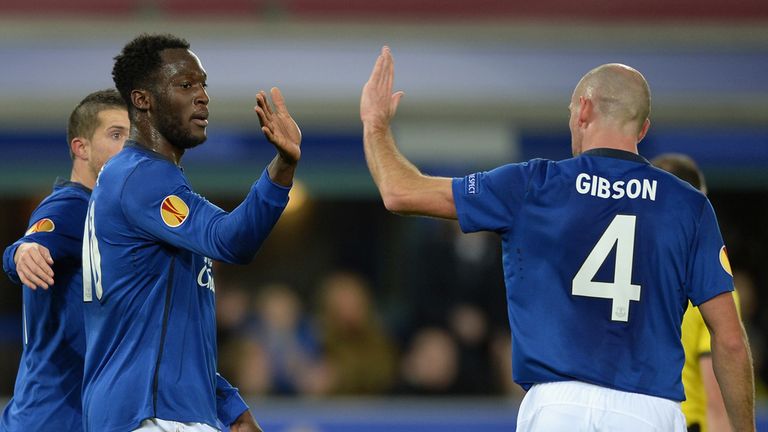 Darron Gibson says well done to Romelu Lukaku 