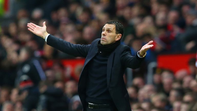 Manager Gustavo Poyet of Sunderland reacts uring the Barclays Premier League match between Manchester United and Sunderland at Old Trafford on February 28