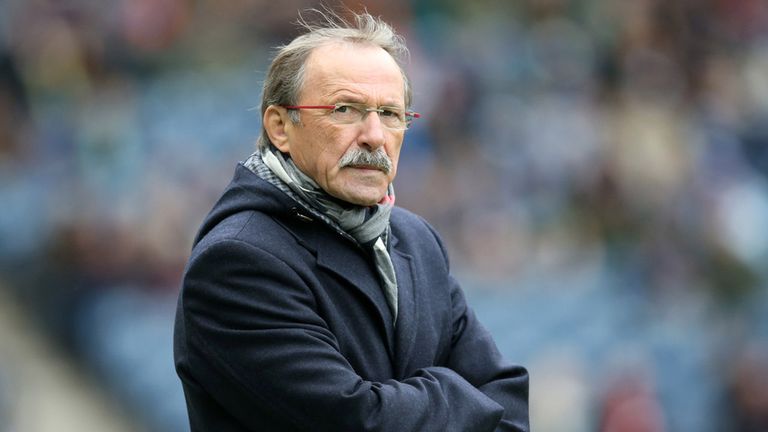 Italy's French coach Jacques Brunel
