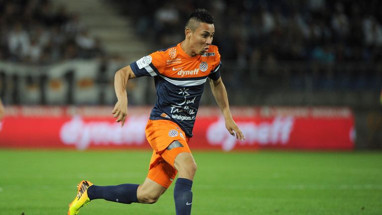 Montpellier's forward Jean Carlos Deza runs with the ball during the French L1 football match between Montpellier (MHSC) and Reims (SR) on September 14, 20