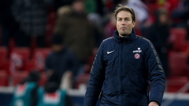 Head coach Kasper Hjulmand  reacts after the Bundesliga match between 1. FSV Mainz 05 and Hertha BSC at Coface Arena on February 7 in Mainz, Germany.