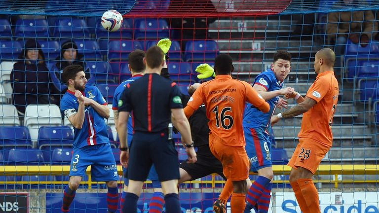 Kilmarnock's Tope Obadeyi (16) makes it 3-3