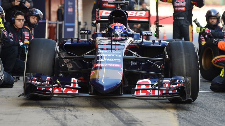 Max Verstappen (NDL) Scuderia Toro Rosso STR10 makes a pit stop at Formula One Testing, Day One, Barcelona, Spain, 19 February 2015..
