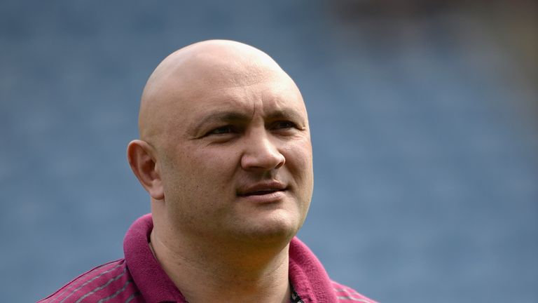 HUDDERSFIELD, ENGLAND - APRIL 21:  Huddersfield coach Paul Anderson during the Super League match between Huddersfield Giants and Wakefield Wildcats at Joh