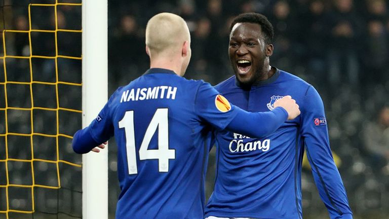 Steven Naismith and Romelu Lukaku celebrate