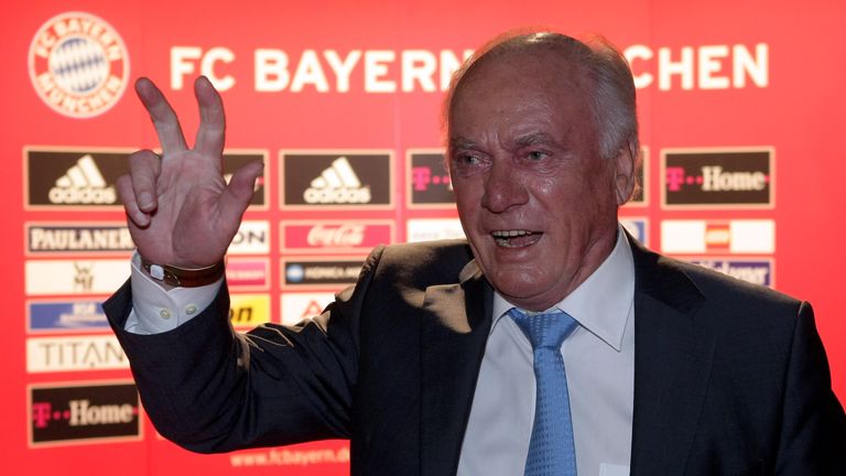 Former Bayern Munich coach Udo Lattek has died at the 