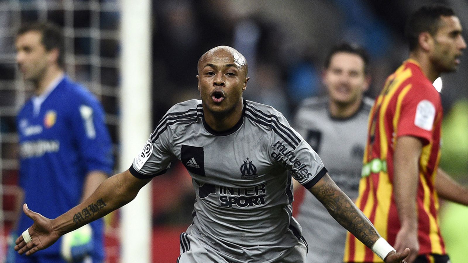 Andre Ayew - Đội Trưởng Lão Luyện Của Ghana Hành Trình Đầy Thách Thức và Tự Hào