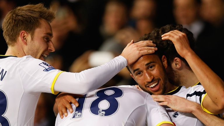 Andros Townsend and Tottenham celebrate