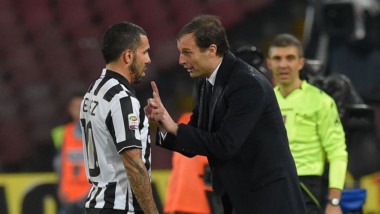 Carlos Tevez and Massimiliano Allegri head coach of Juventus during the Serie A match between SSC Napoli and Juventus FC in January 2015