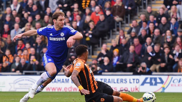 Abel Hernandez is the quickest to react to a Thibaut Courtois mistake to level matters.